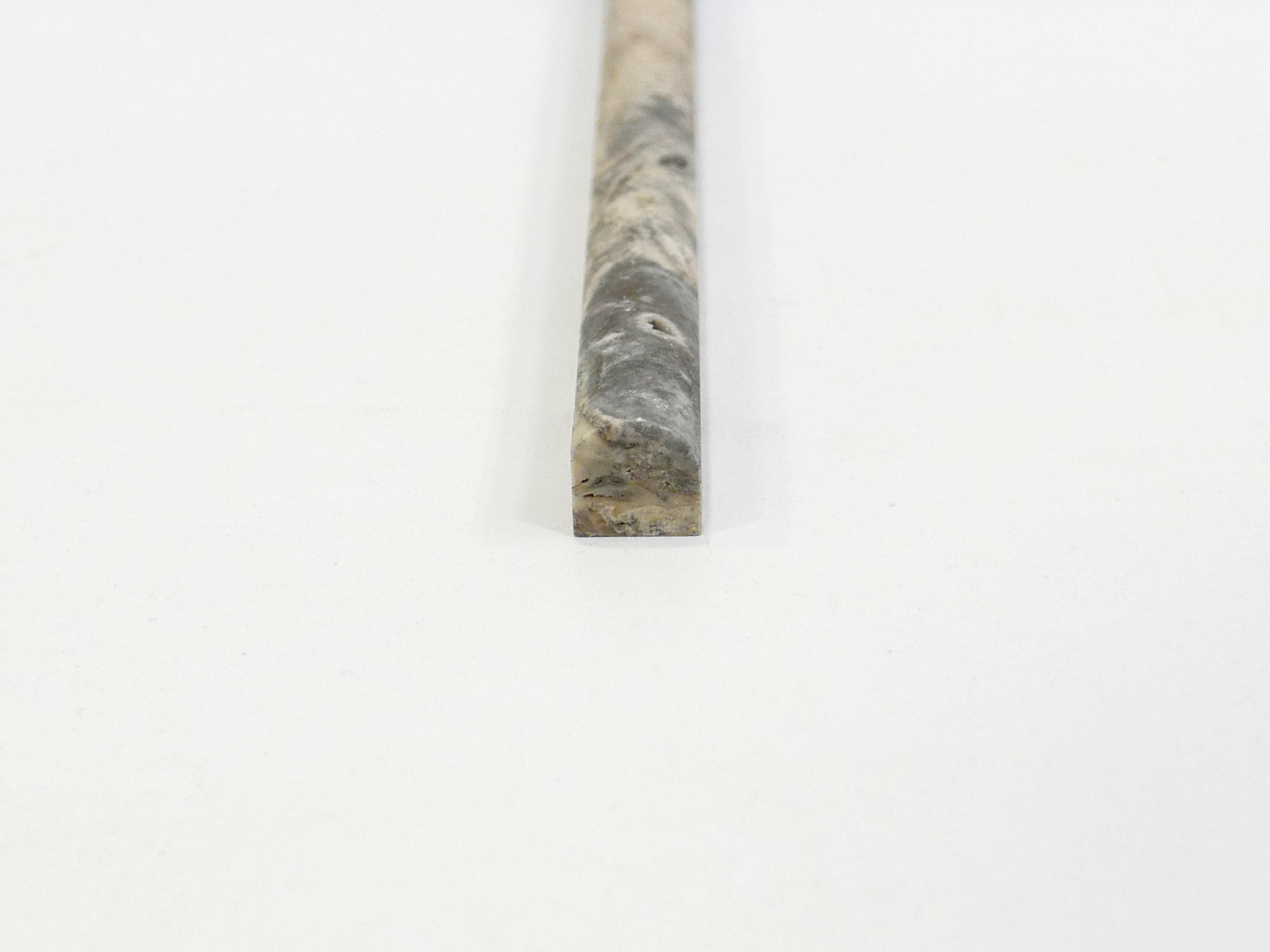 Trawertyn szary kamień naturalny dekor półwałek listwa silver 2x30